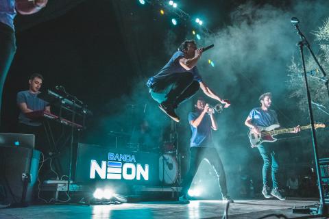 La Banda Neon